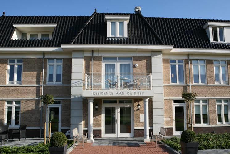 Aan De Kust *
